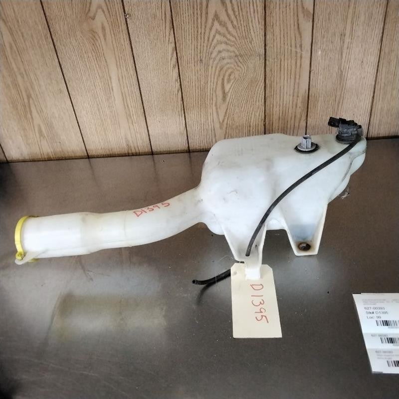 Washer Bottle CHRYSLER 300 06 07 08 09 10