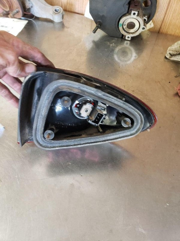 Tail Light Assembly CHEVY CAVALIER Left 00 01 02