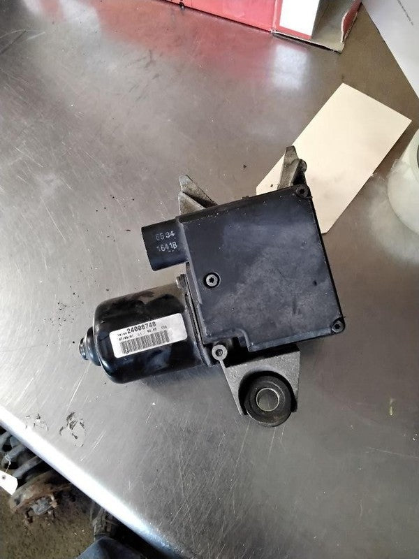 1998-2003 Chevrolet Cavalier Wiper Motor Front OEM#12365366