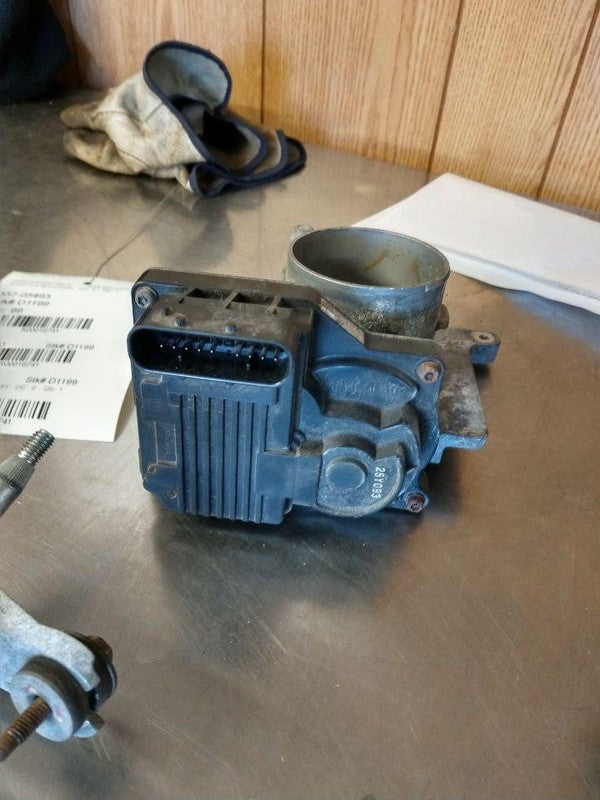 Throttle Body/valve Assy CHEVY EQUINOX 06