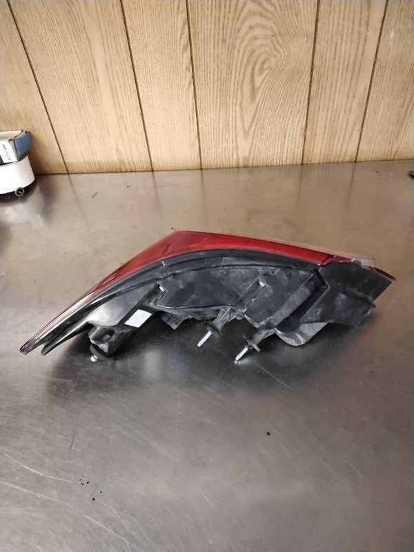 Tail Light Assembly CHRYSLER 200 Right 11 12 13 14