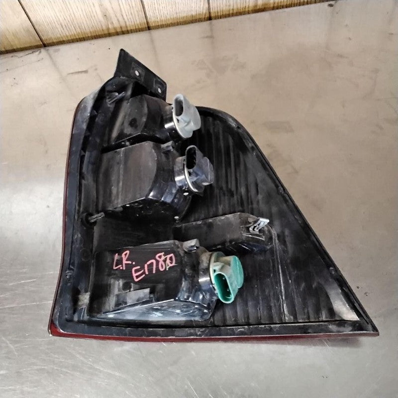 Tail Light Assembly FORD WINDSTAR Left 99 00 01 02 03