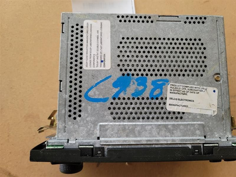 Audio & Visual Equip.(radio) CADILLAC DEVILLE 00 01