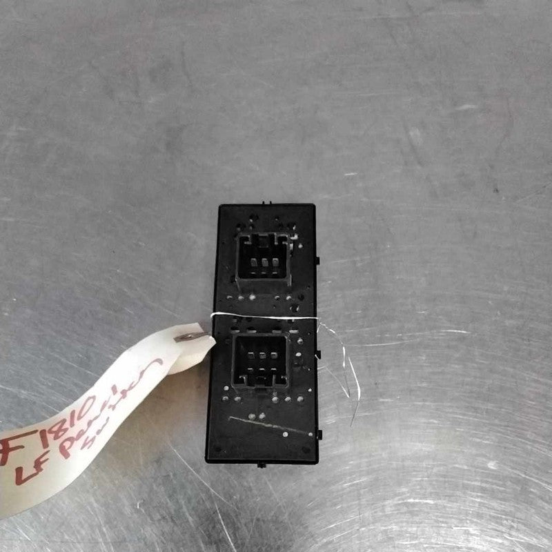 Door Switch Front FORD 500 05 06 07