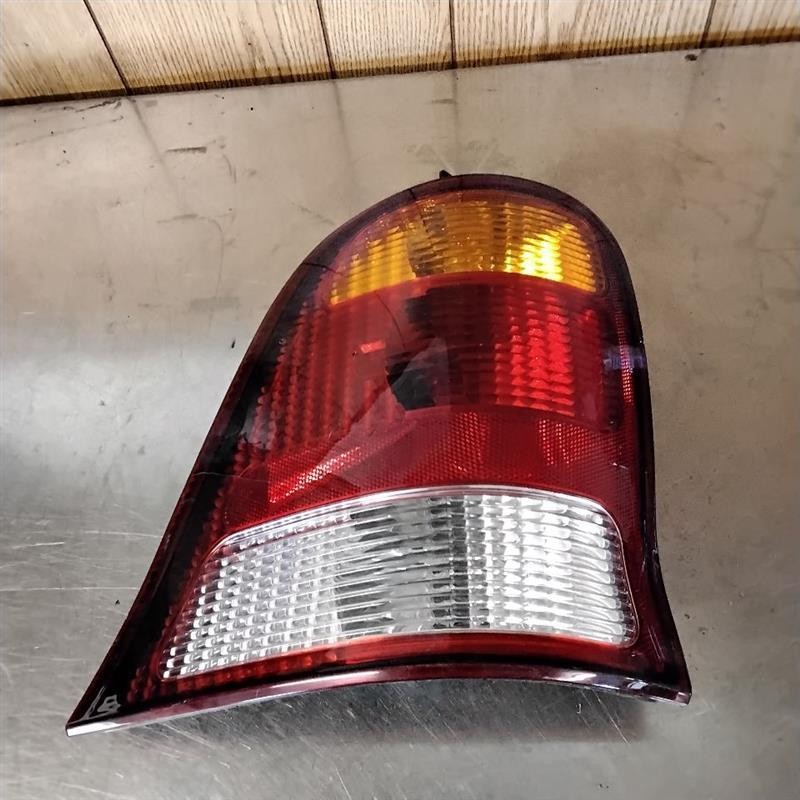 Tail Light Assembly FORD WINDSTAR Left 99 00 01 02 03