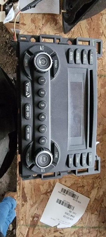 Audio & Visual Equip.(radio) PONTIAC G6 06 07