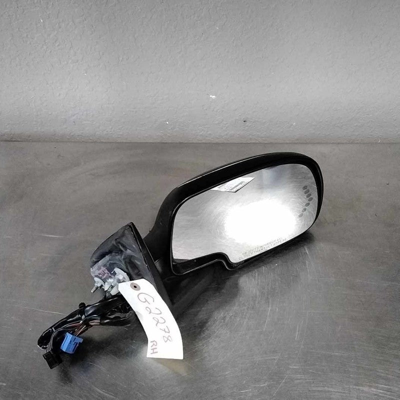 Door Mirror CHEVY AVALANCHE 1500 Right 03 04 05 06
