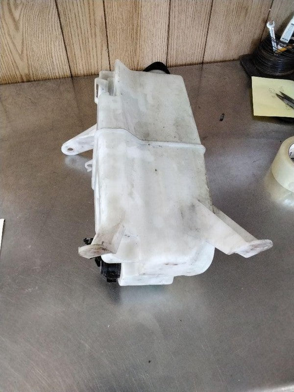 Washer Bottle TOYOTA TUNDRA 07 08 09 10 11 12 13 14 15 16 17 18 19 20 
