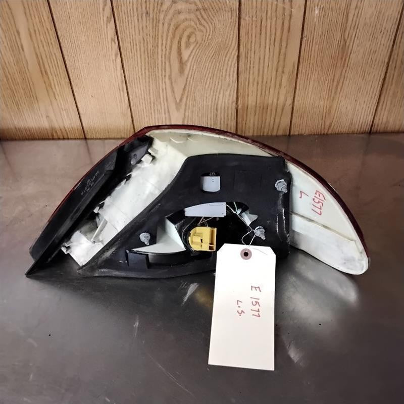Tail Light Assembly BMW 745I Left 02 03 04 05