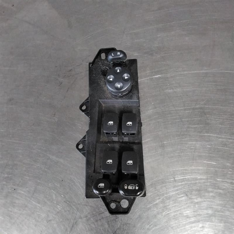 Door Switch Front CHRYSLER PACIFICA 04 05 06