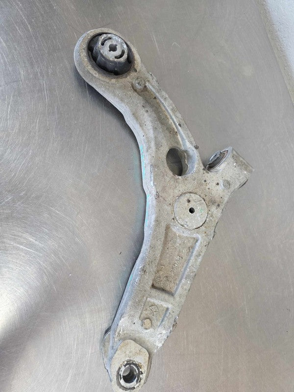 2014-2018 Jeep Cherokee Right Lower Control Arm Front OEM#68210238AG