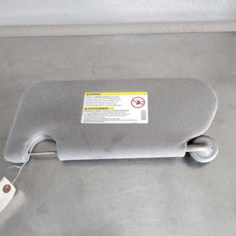 Sun Visor GMC ENVOY Right 02 03 04