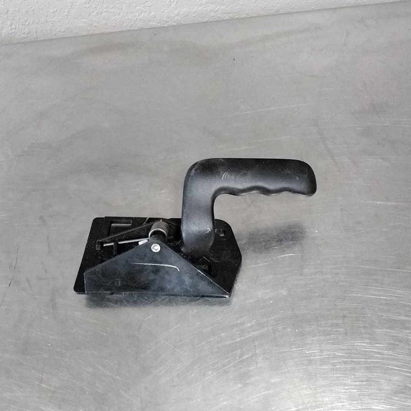Inside Door Handle CHEVY SILVERADO 1500 99 00 01 02 03 04 05 06 07