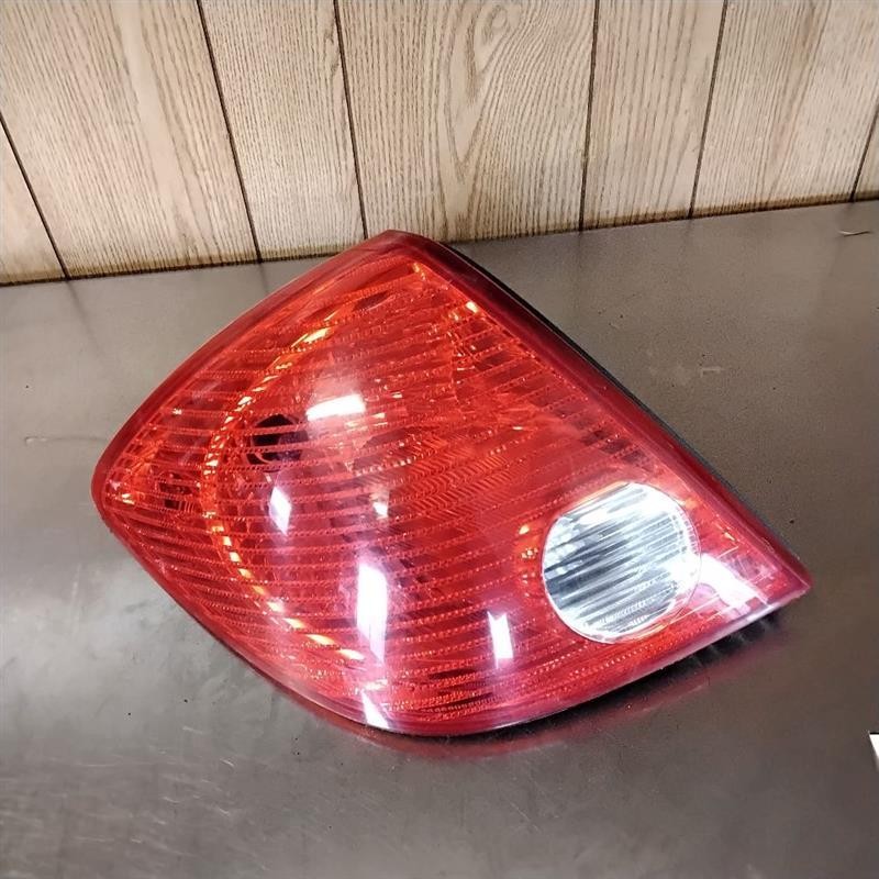 Tail Light Assembly PONTIAC G6 Left 05 06 07 08 09 10
