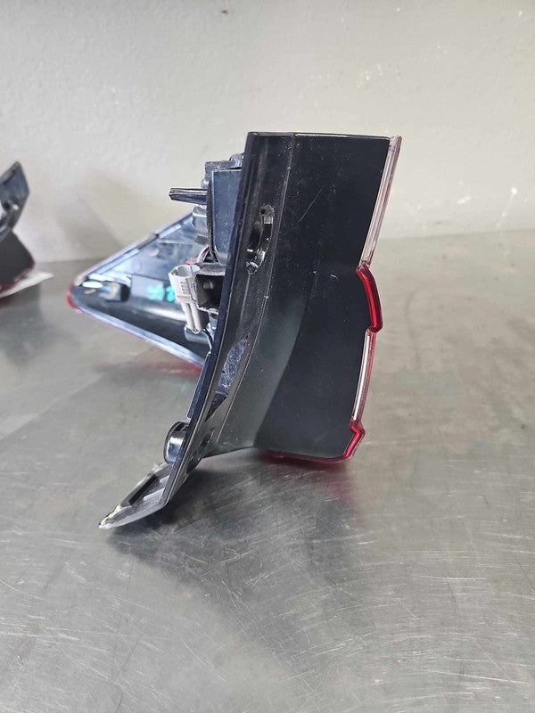 2020-2023 Subaru Impreza Left Quarter Panel Mounted Tail Light Assembl