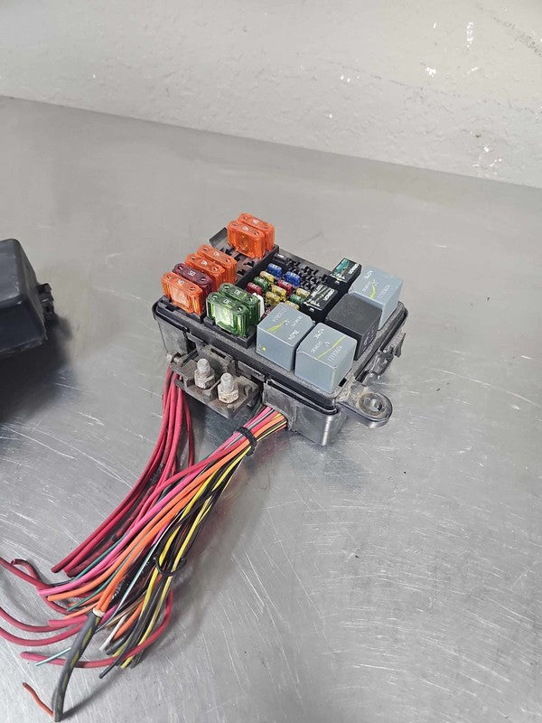2000 GMC Safari Engine Fuse Box OEM#15759928