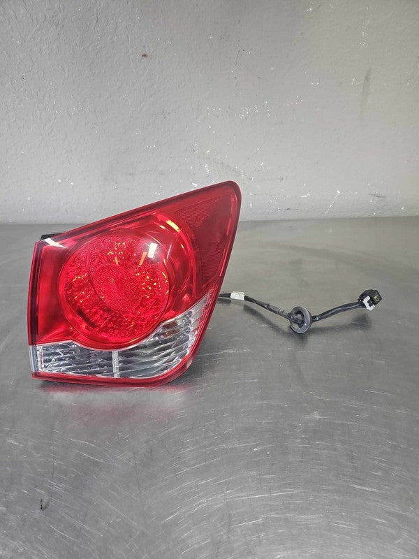 2011-2016 Chevrolet Cruze Right Tail Light Assembly