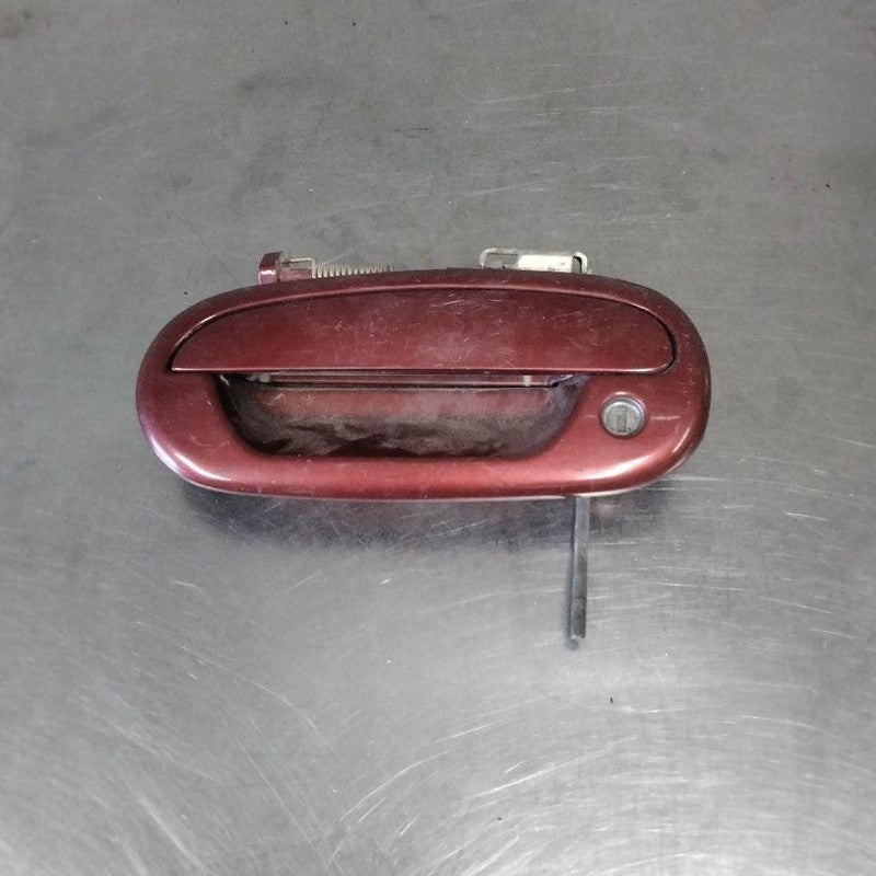 Outside Door Handle FORD EXPEDITION Left 97 98 99 00 01 02