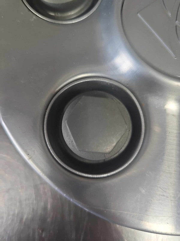 Center Cap SATURN VUE 04 05 06 07