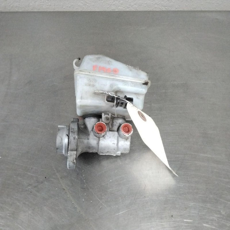 2008-2009 Saturn Astra Master Cylinder OEM#93189712