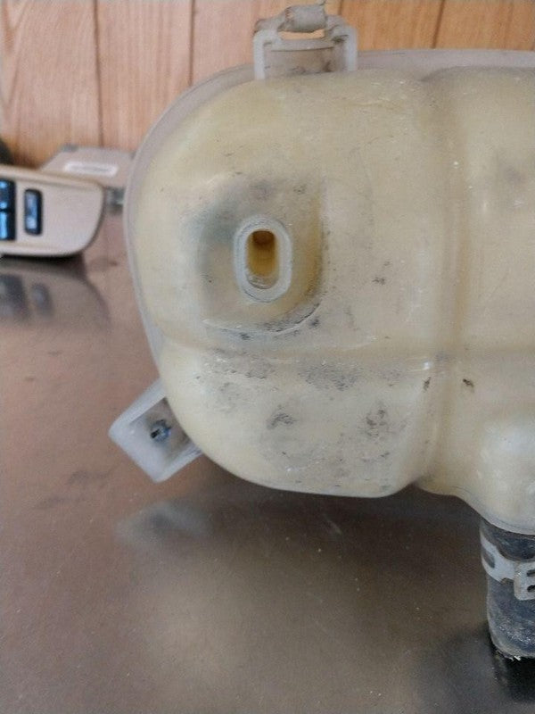 Coolant Recovery Bottle CHEVY COBALT 05 06 07 08 09 10
