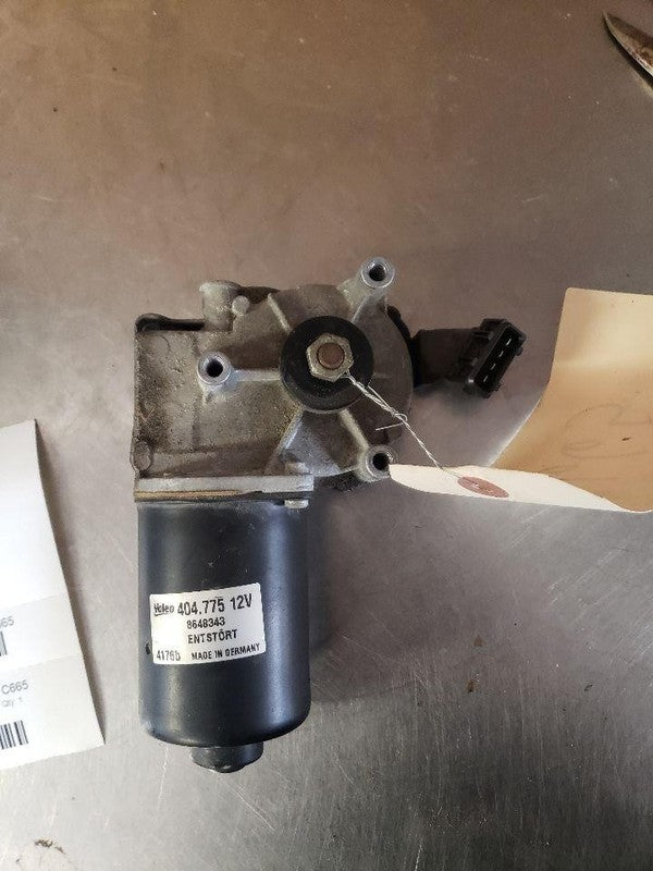 2001-2009 Volvo 60 Series Wiper Motor Front OEM#8648343