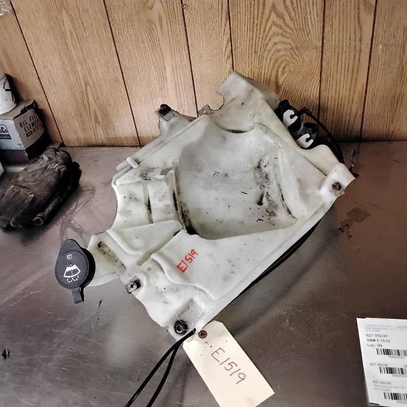 Washer Bottle TRAILBLAZER 02 03 04 05 06 07 08 09