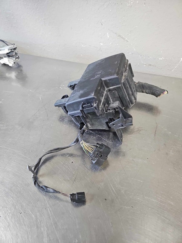 2015 Ford Mustang Engine Fuse Box OEM#FR3Z14290AX