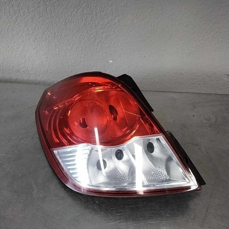 2008-2010 Left Tail Light Assembly Saturn Vue
