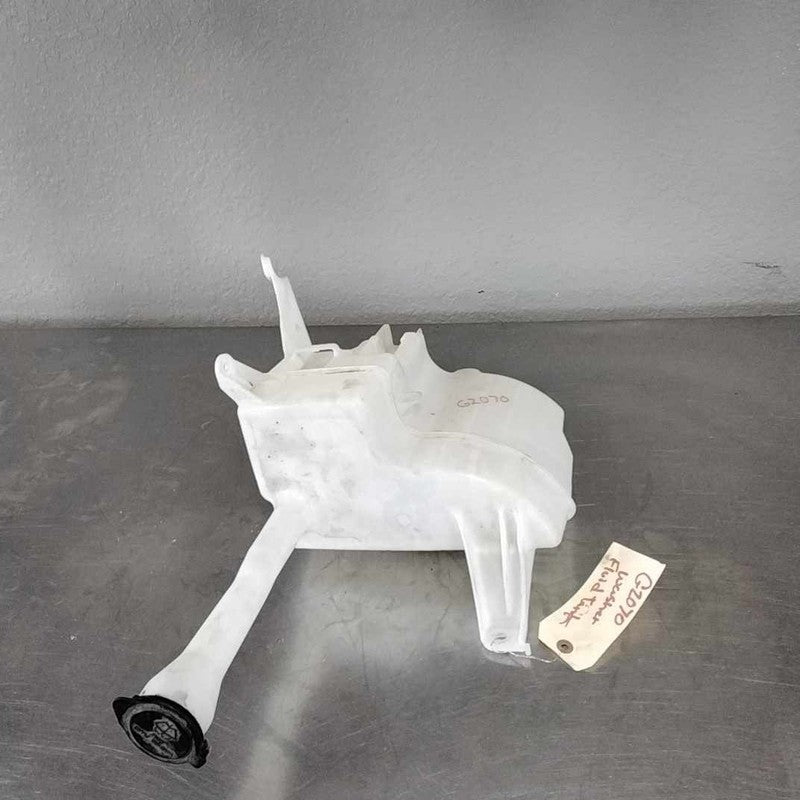 Washer Bottle TOYOTA CAMRY 12 13 14 15 16 17