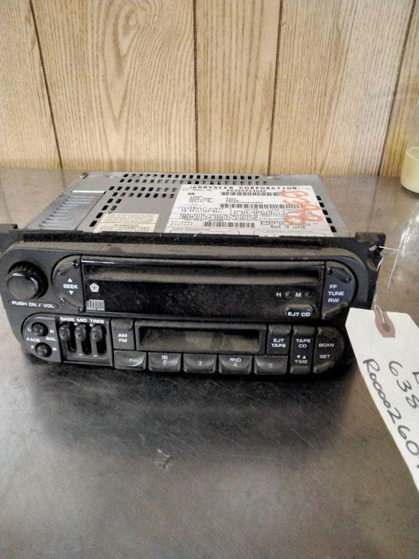 Audio & Visual Equip.(radio) CHRYSLER LHS 99 00 01