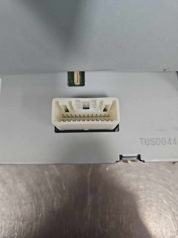 2004-2007 Nissan Armada Info-gps-tv Screen OEM#280917S200
