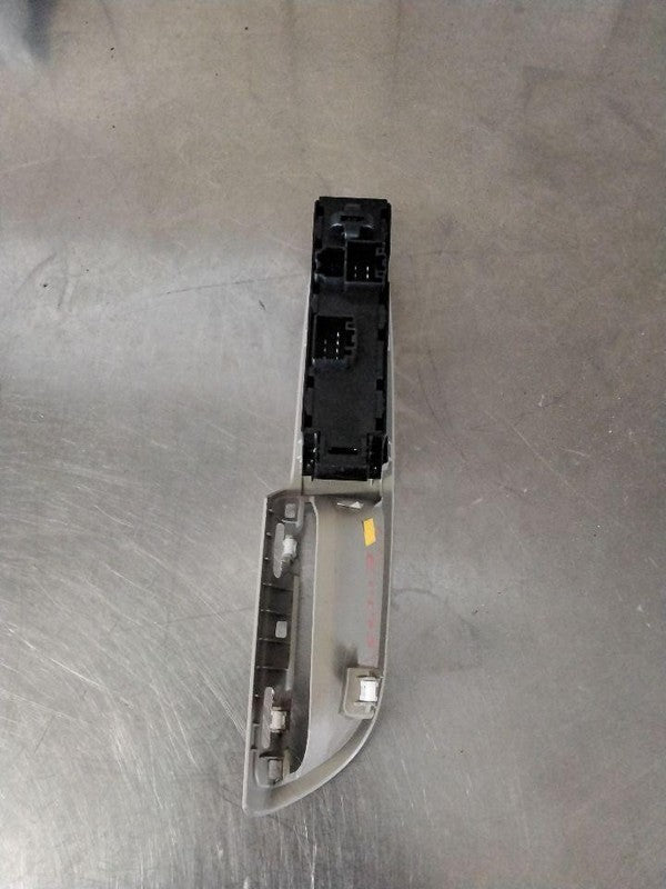 Door Switch Front FORD ESCAPE 13 14 15 16 17 18 19