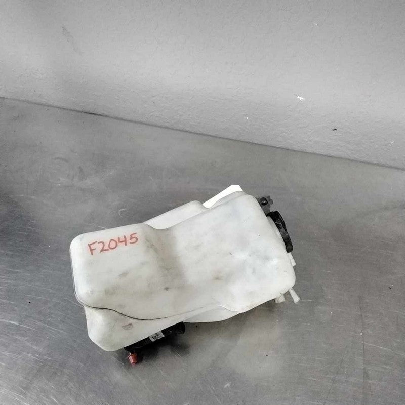 Washer Bottle BUICK PARK AVE 97 98 99 00 01 02 03 04 05