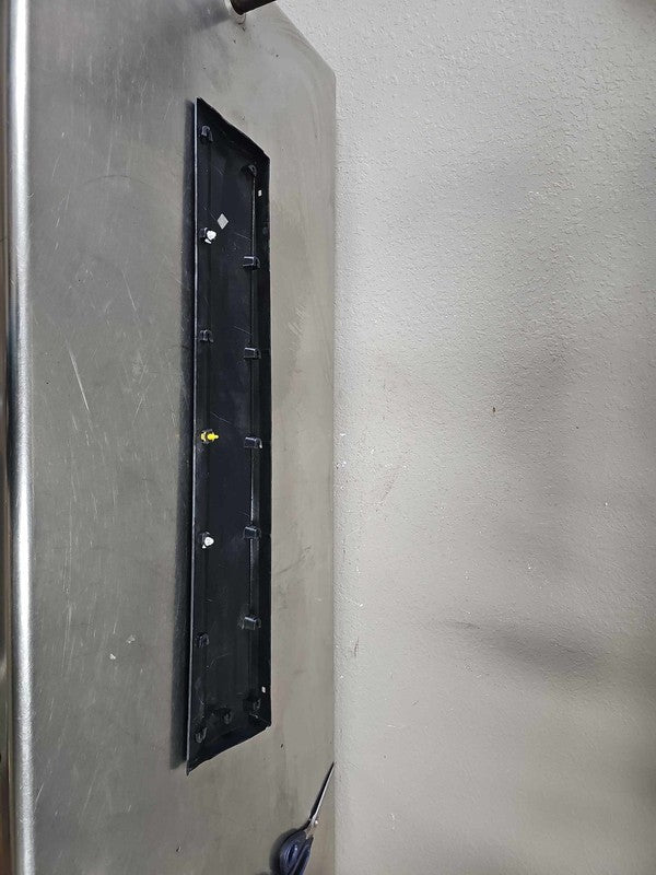 Front Door Moulding CHEVY EQUINOX Left 18 19 20 21 22 23 24