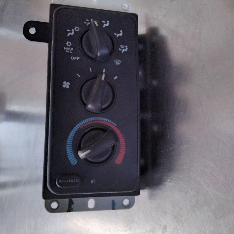 Heater A/c Control DODGE PICKUP 1500 00 01