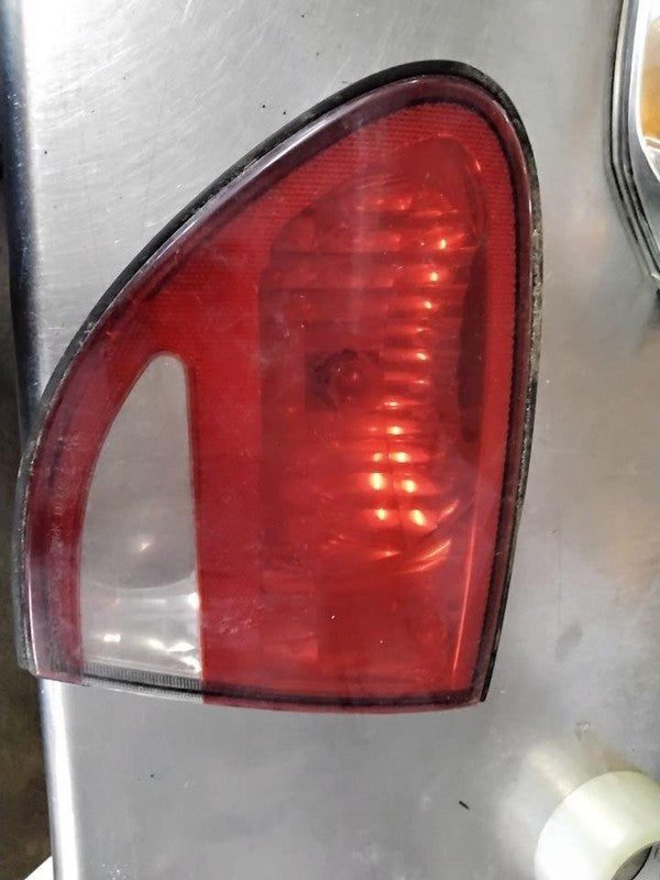 Tail Light Assembly OLDS ALERO Right 99 00 01 02 03 04