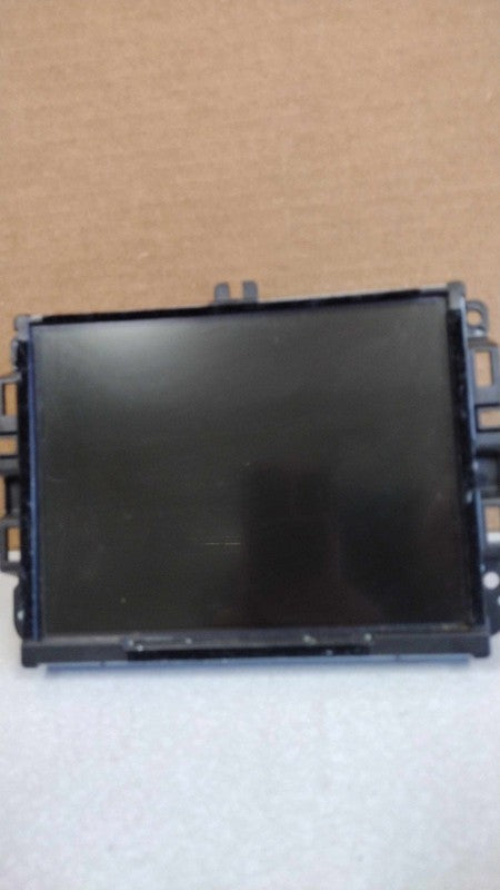2016 Jeep Cherokee Audio & Visual (radio) receiver 8.4" display OEM# 6