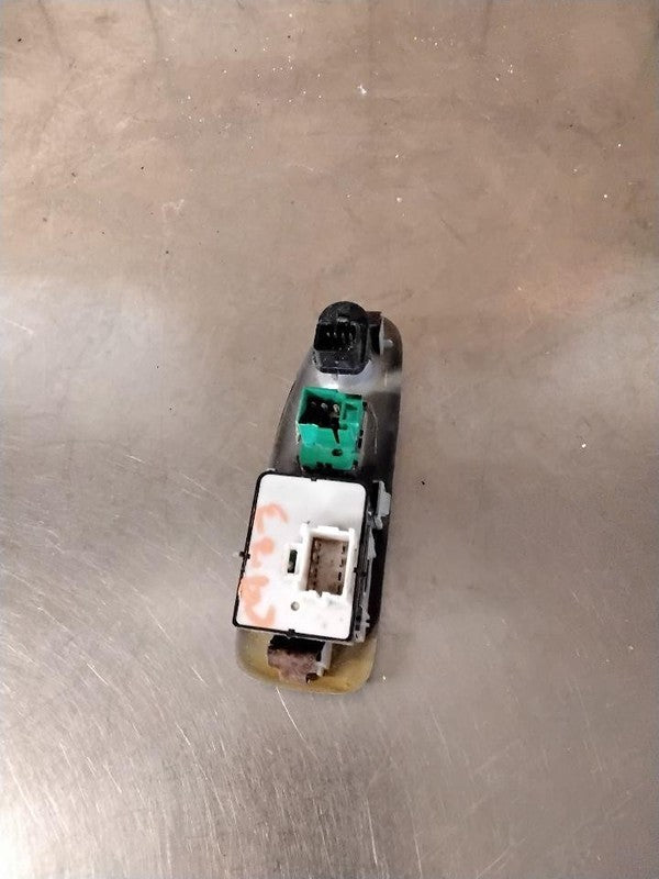 Door Switch Front PONTIAC MONTANA VAN 00 01 02 03 04 05