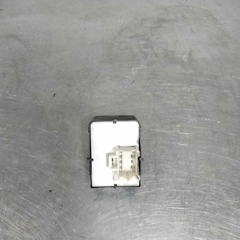 Door Switch Front OLDS SIHLOUETTE 00 01 02 03 04