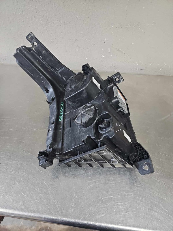 2015-2020 GMC Yukon Denali XL1500 Left Headlamp Assembly OEM# 84564095