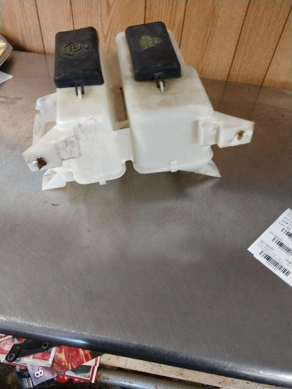 Washer Bottle FORD EXPLORER 98 99 00 01