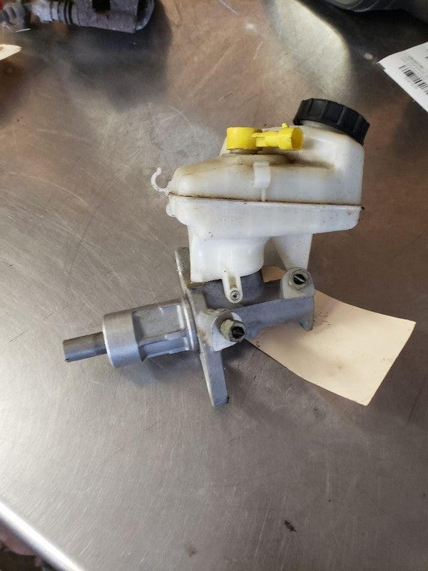 2011-2017 Buick Regal Master Cylinder OEM#84073180