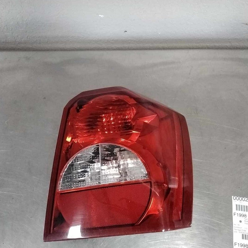 Tail Light Assembly DODGE CALIBER Right 08 09 10 11 12