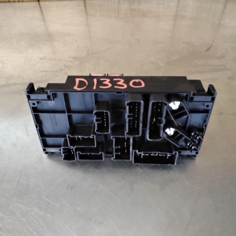 2008-2011 Subaru Impreza Engine Fuse Box OEM#82241FG010