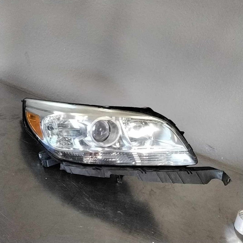 Headlamp Assembly CHEVY MALIBU Right 13 14 15 16