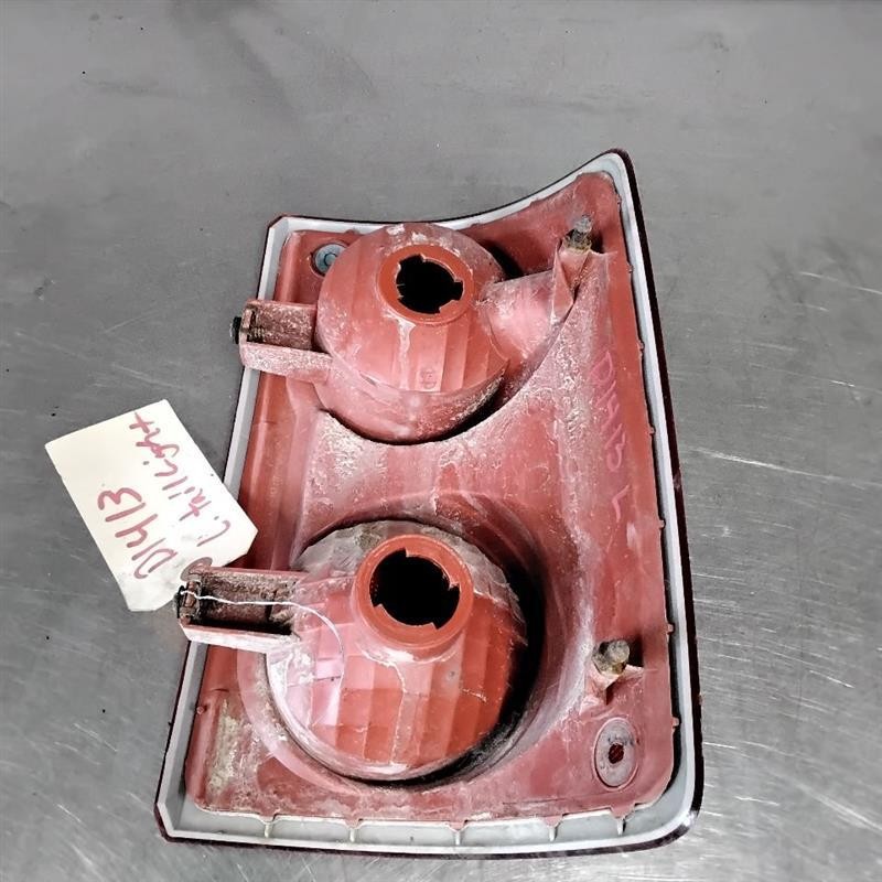 Tail Light Assembly DODGE DAKOTA Left 05 06 07 08 09 10 11