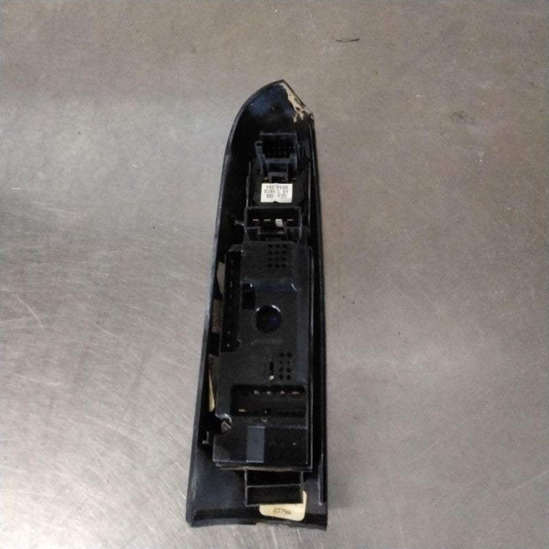 Door Switch Front GMC ENVOY (SHORT W.B.) 99 00