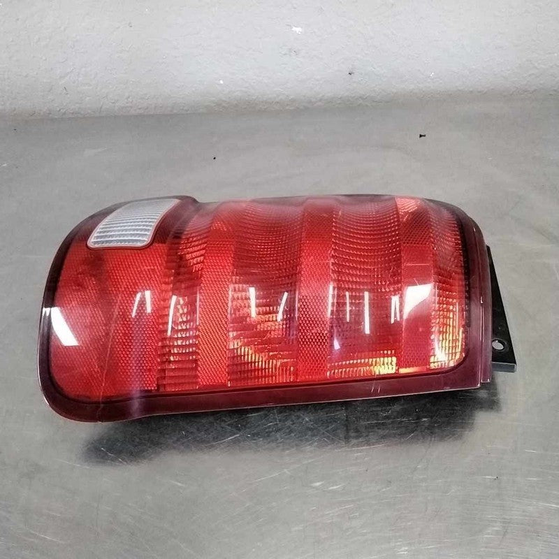 Tail Light Assembly FORD EXPLORER Left 01 02 03
