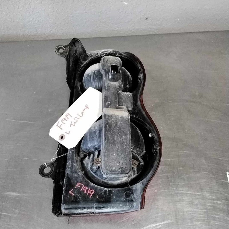 Tail Light Assembly DODGE DURANGO Left 04 05 06 07 08 09